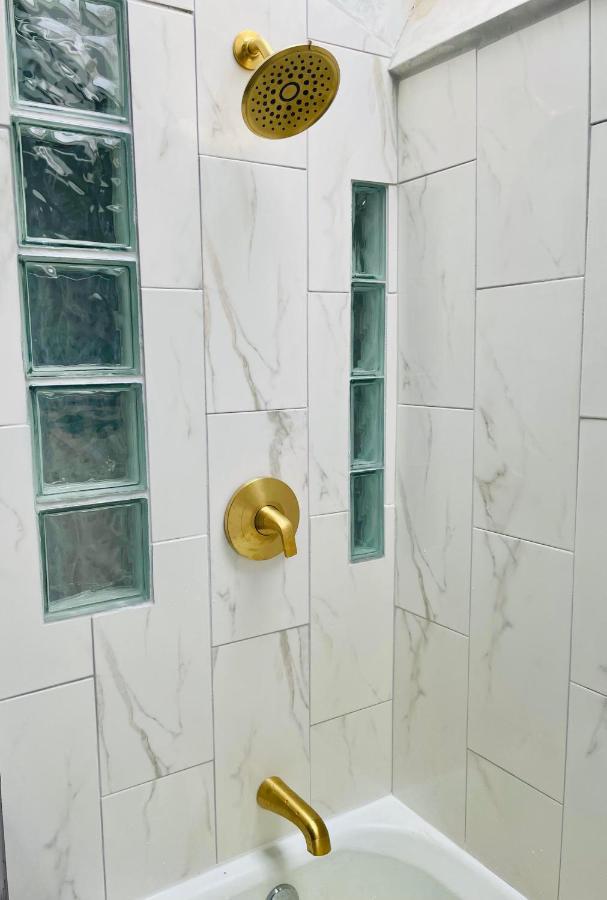 Seabreeze Three Bedroom Home ロチェスター エクステリア 写真